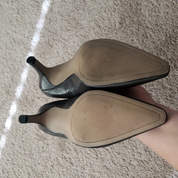 Hannah 7 shiny deep grey pumps barely wore career - Picture 5 of 7